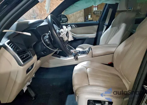 2021 BMW X5 Sdrive 40I z USA, uszkodzony, nr VIN 5UXCR4C05M9G34316